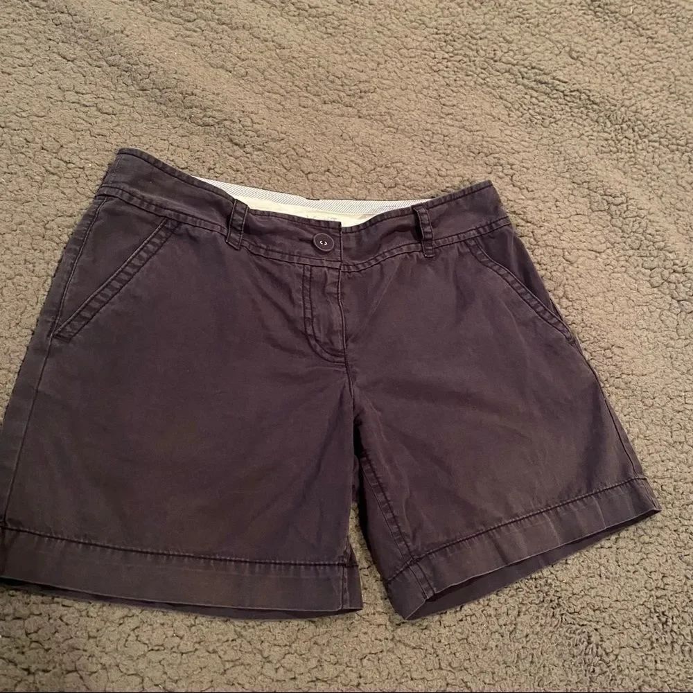 Loft Navy Shorts - Picture 2 of 10